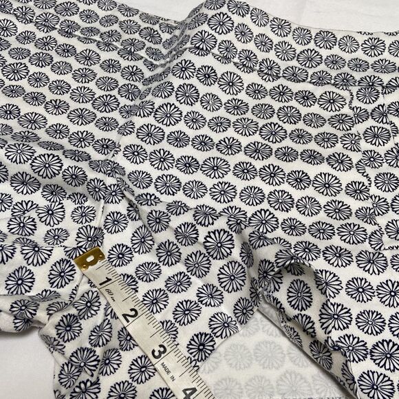 J. Crew Shorts Size 6 - Picture 10 of 10